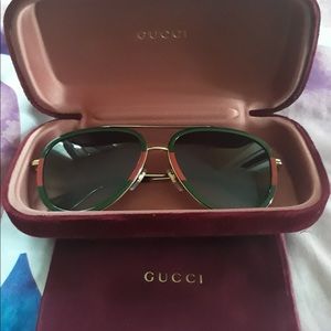 Meet your Posher, George